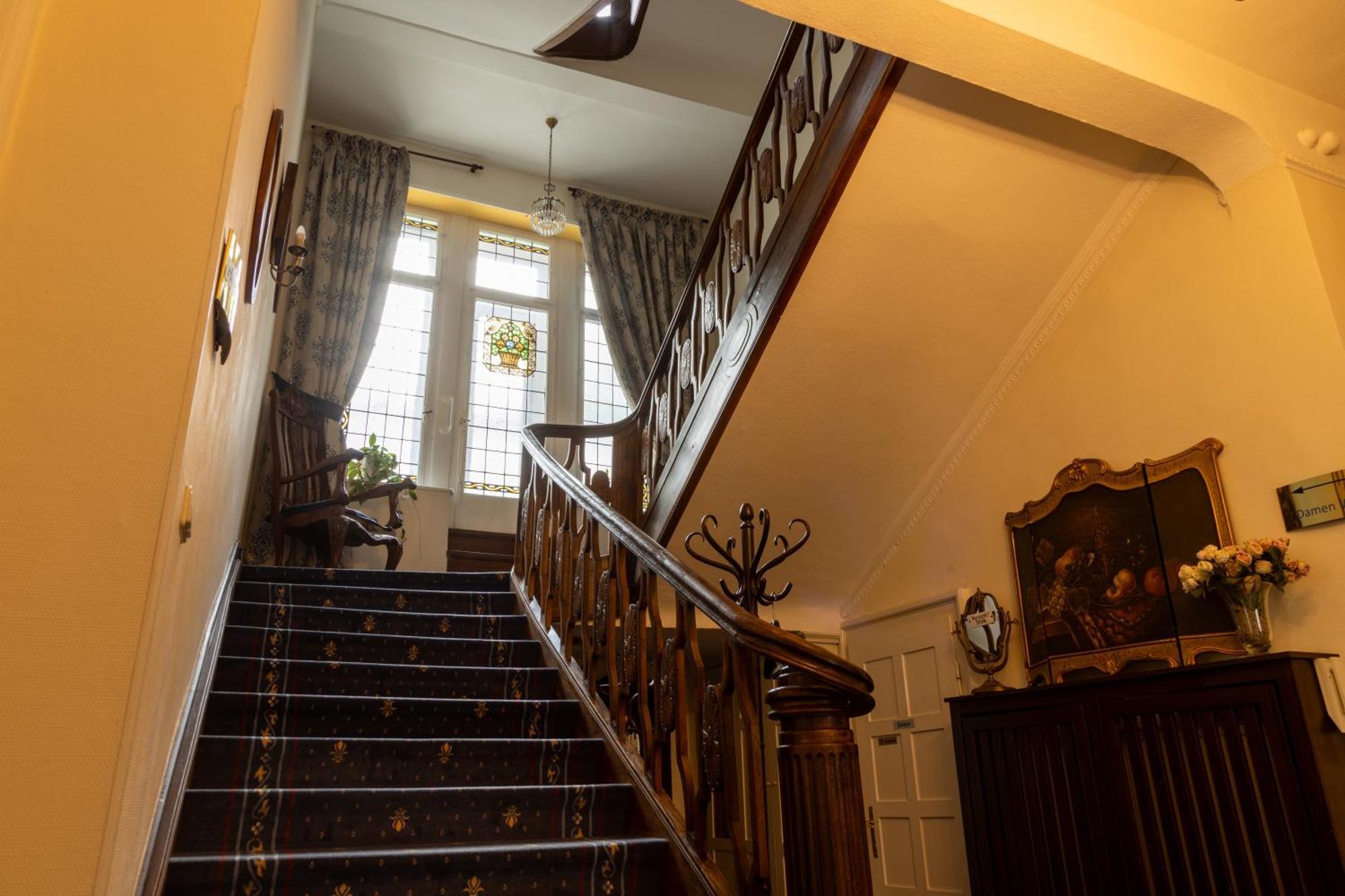 Hotel Weisses Haus Bad Kissingen Exterior foto