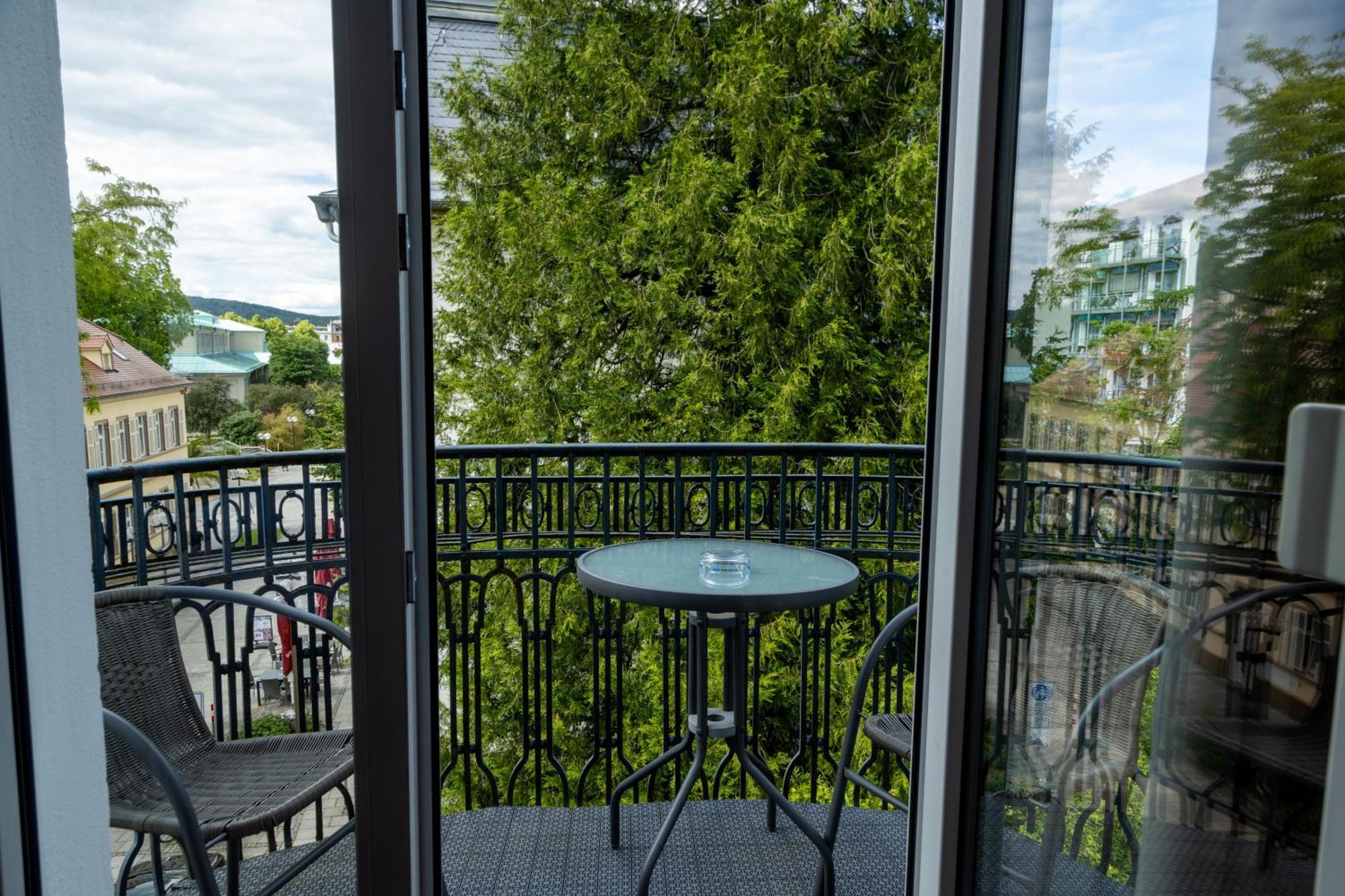 Hotel Weisses Haus Bad Kissingen Exterior foto